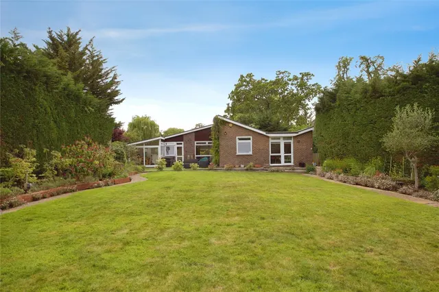 South Lodge Drive, LONDON, London, N14, photo 1