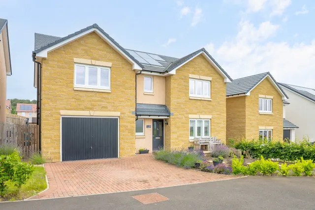 Gorse Wynd, Inverkeithing, KY11 1BZ, photo 1