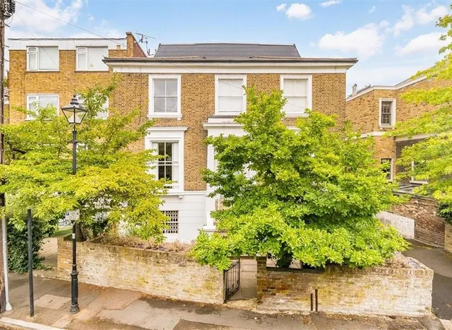 Northbourne Road, Clapham, SW4, photo 1