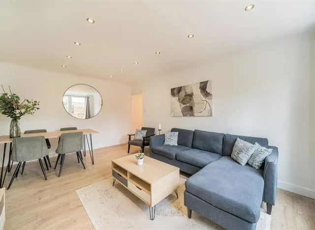 Photo 3 — Northbourne Road, Clapham, SW4
