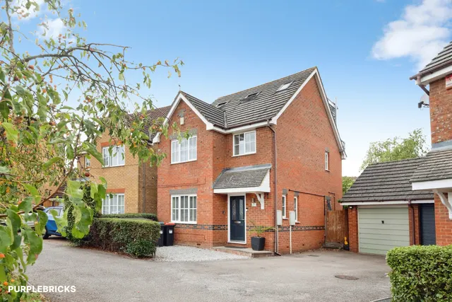 Waltham Drive, Monkston, MK10, photo 1