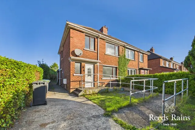 Churchill Park, Bangor, BT20, photo 1