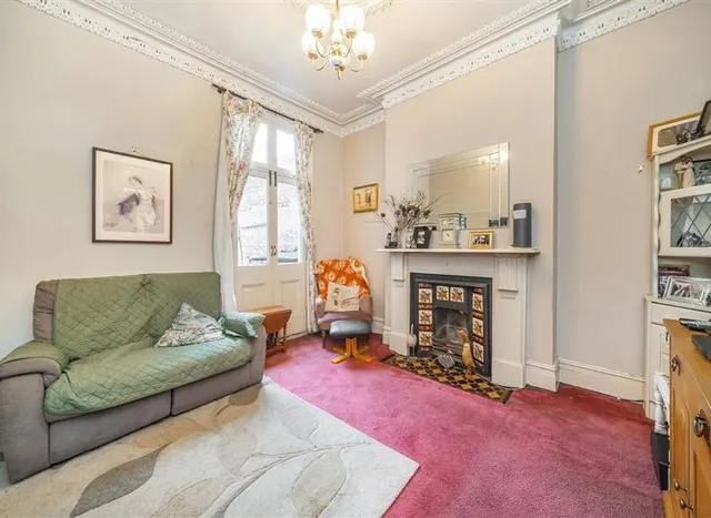 Photo 3 — Abbeville Road, Clapham, SW4