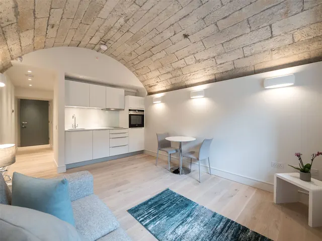 Donaldson Drive, Edinburgh, EH12, photo 2