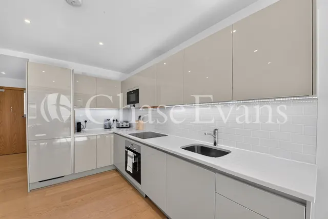 Sayer Street, Elephant and Castle, SE17, photo 2