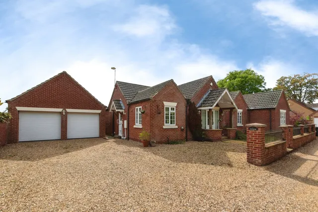 Rauceby Drove, South Rauceby, Sleaford, photo 1