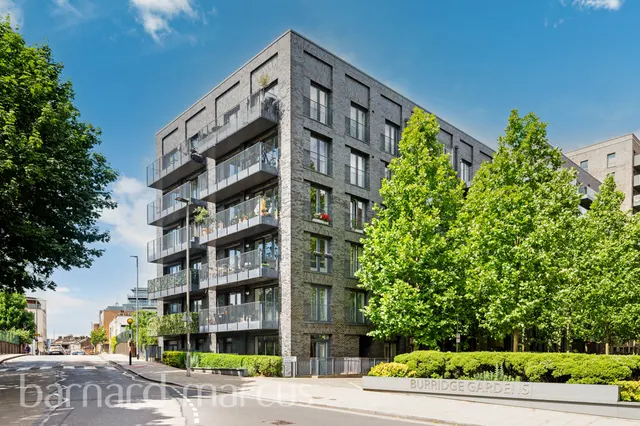 2 bedroom flat — Danvers Avenue, London