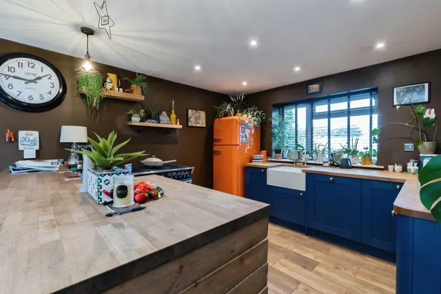 Bear Cross Avenue, Bournemouth, BH11, photo 2