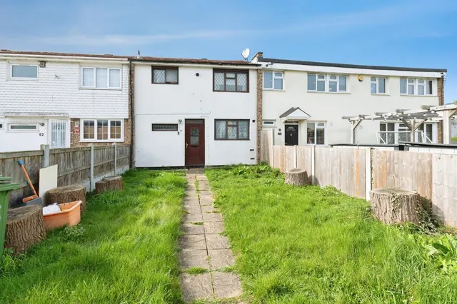 Rochester Way, BASILDON, Essex, SS14, photo 1