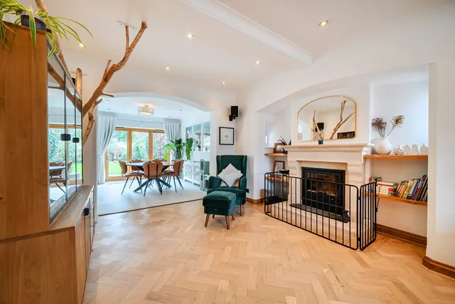 West Drayton Park Avenue, West Drayton, UB7, photo 3