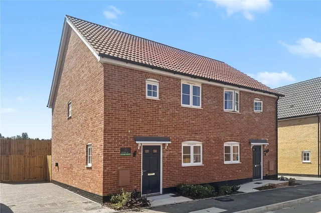 Roman Way, Halesworth, IP19, photo 1