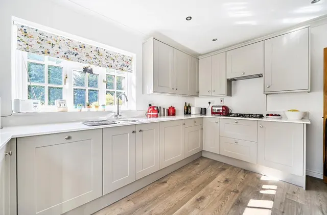 Finchampstead Road, Finchampstead, RG40, photo 3