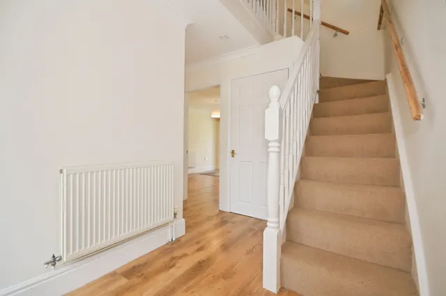 Crowstones Road, Darley Dale, DE4, photo 3