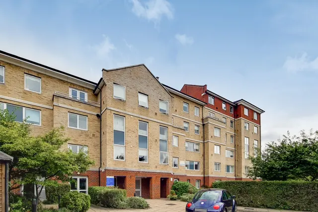 Photo 3 — Flat 18, Newman Court, North Street, Bromley