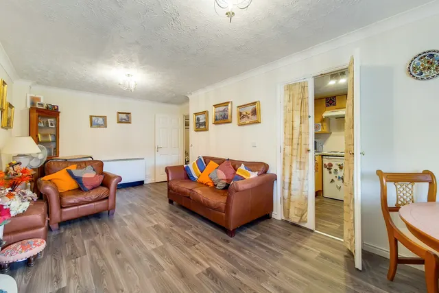 Flat 18, Newman Court, North Street, Bromley, photo 1
