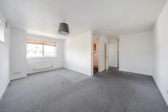 Photo 3 — Westwood Hill, SE26