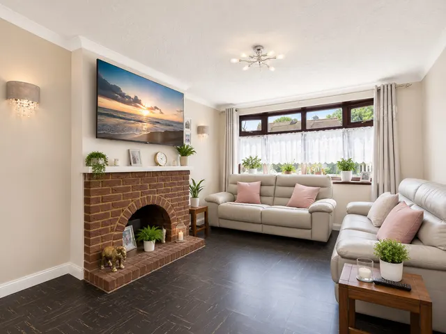 Dorothy Gardens, Benfleet, SS7, photo 3