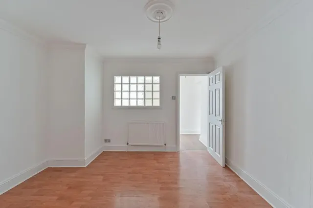Cresswell Road, London, SE25, photo 1