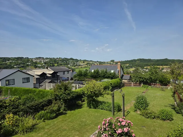 Larksfield Road, Harrow Hill, GL17, photo 2