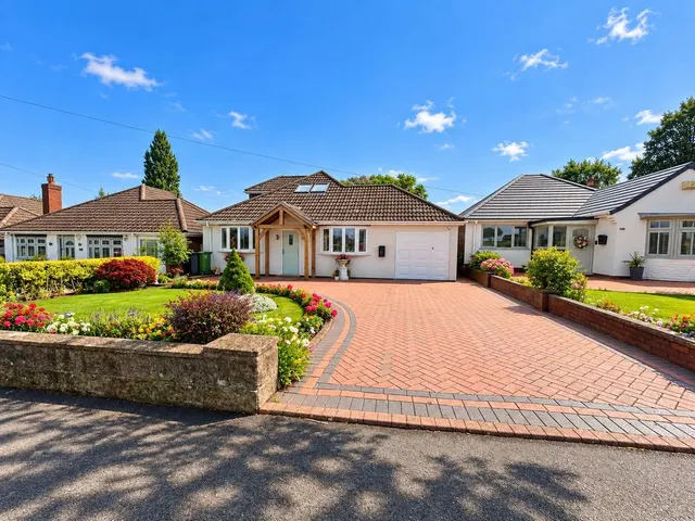 Lichfield Road, Sandhills, WS9, photo 1