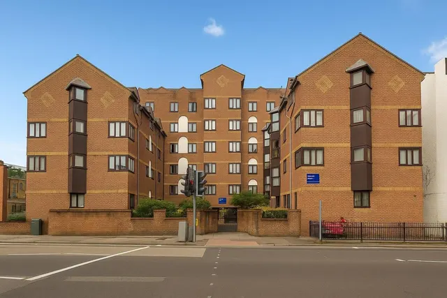 Photo 2 — Rochester Gate, High Street, Rochester