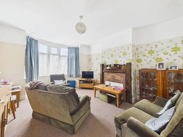 West Town Lane, Bristol, BS4, photo 2