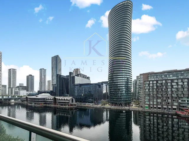 Millharbour, London, E14, photo 1