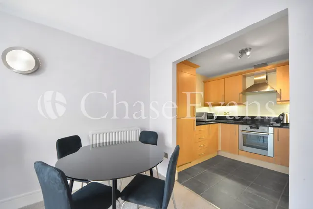 Photo 2 — Moore House, Canary Central, Cassilis Road, Canary Wharf, E14