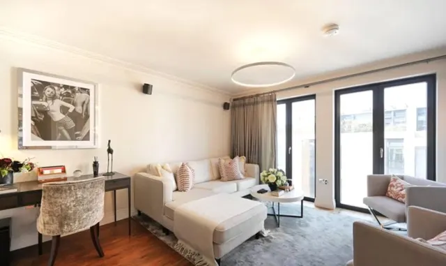 Fulham Road, South Kensington, SW3, photo 1