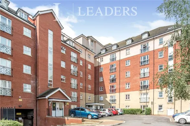 Palgrave Road, Bedford, MK42, photo 1