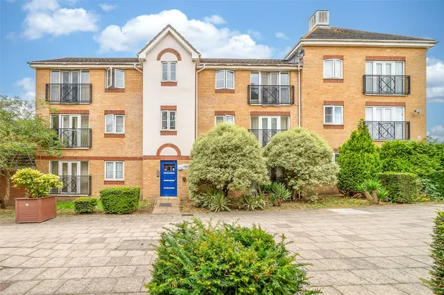 Longmarsh Lane, West Thamesmead, SE28, photo 1