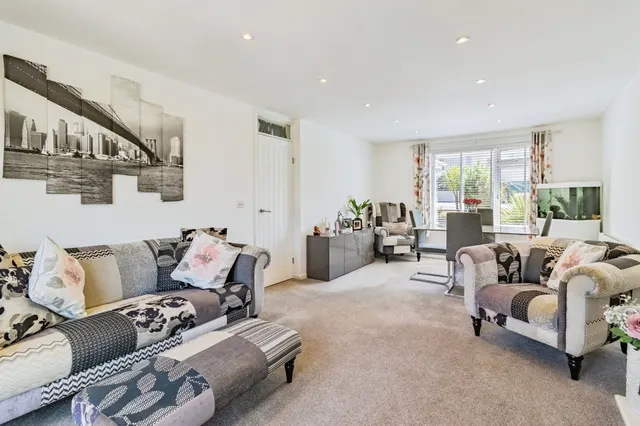 Diptford Close, Paignton, TQ4, photo 2
