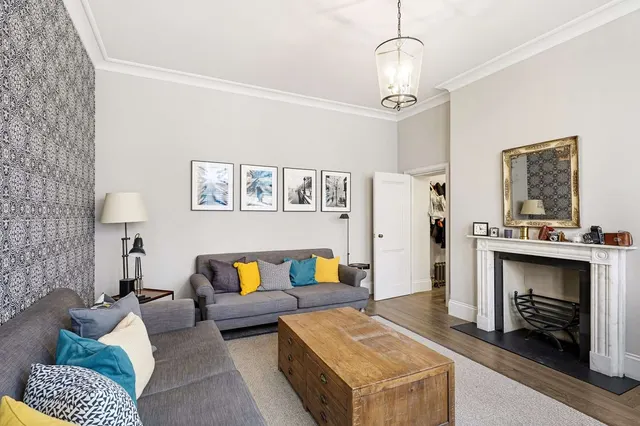 Photo 3 — Montagu Mansions, London, W1U 6LG