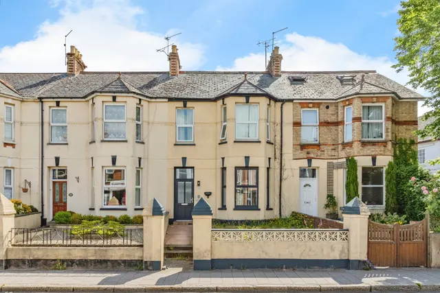 Exeter Road, Exmouth, photo 1