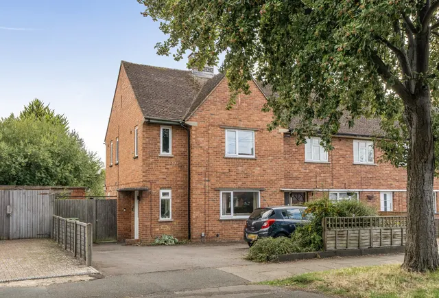 Cromwell Road, Cheltenham, GL52 5DN, photo 1