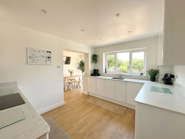 Photo 3 — Connolly Drive, Rothwell, NN14