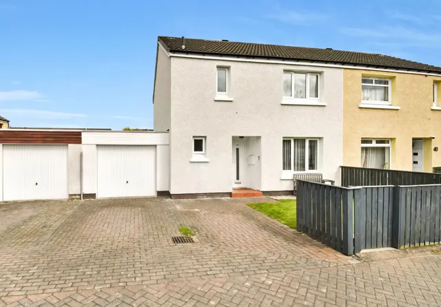 Talisman Rise, Livingston, photo 1