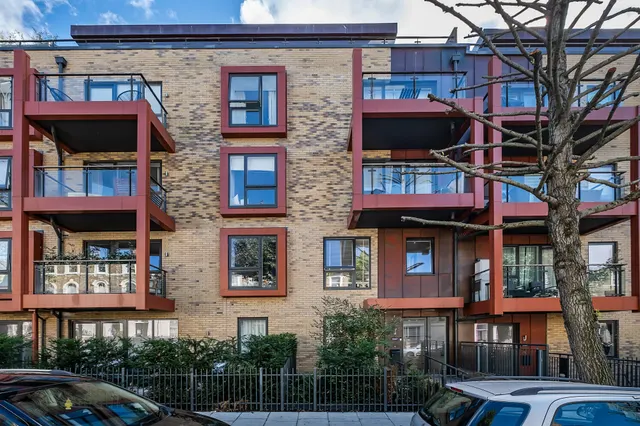 Photo 2 — Tollgate Gardens, London, NW6