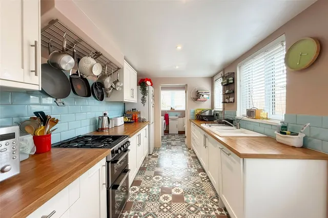 Littlehampton, BN17, photo 3