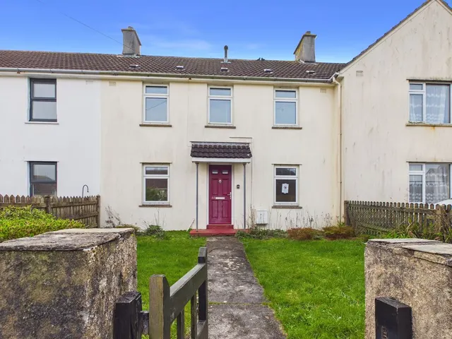 Porthia Road, St Ives, photo 1