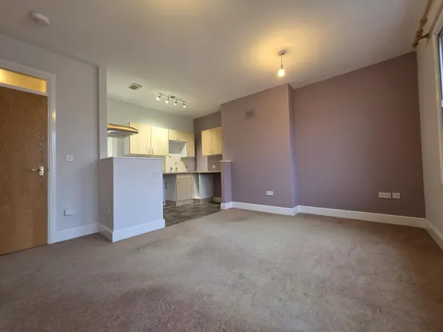 London Place, Wolverhampton, WV3, photo 1