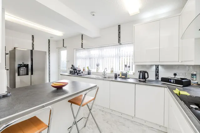 Stanway Drive, High Heaton, photo 2