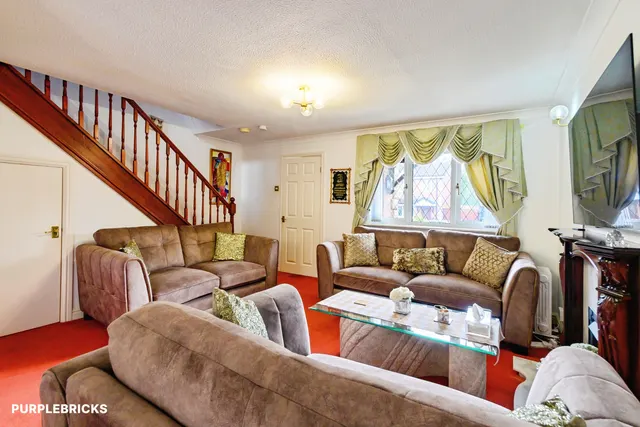 Twinegate, Rochdale, OL12, photo 3