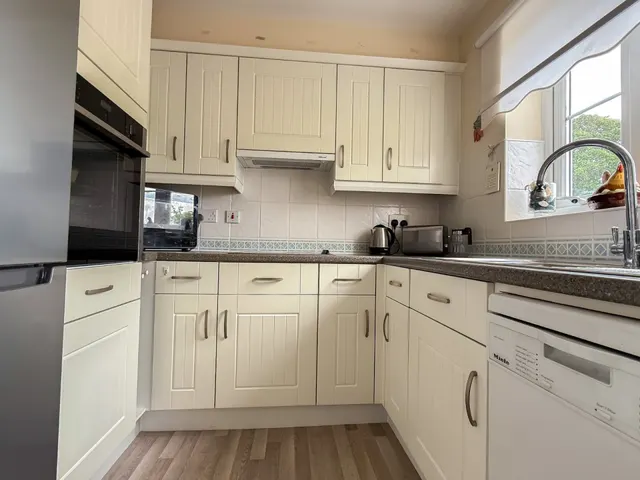 Silver Street, Nailsea, BS48, photo 3