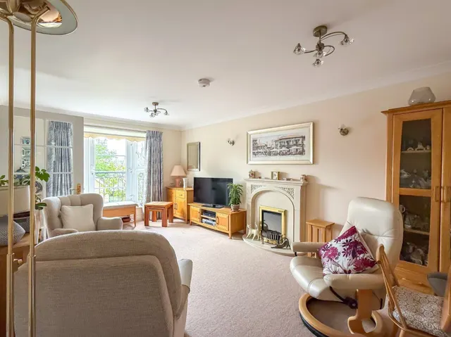 Silver Street, Nailsea, BS48, photo 2