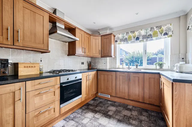 Peerley Road, East Wittering, PO20, photo 2