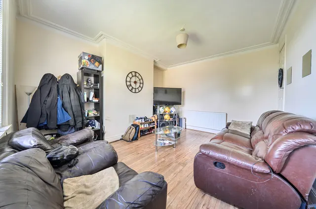 Haddon Road, Burley, LS4, photo 3