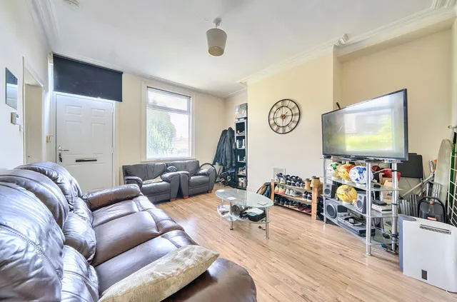 Haddon Road, Burley, LS4, photo 2