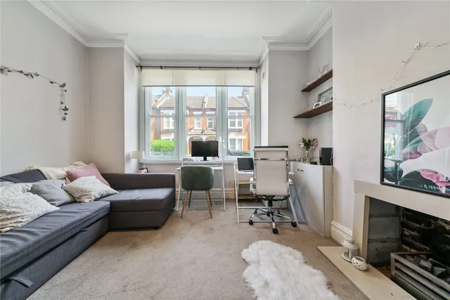 Hazelbourne Road, Clapham South, SW12, photo 1