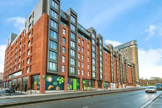 Greenland Street, Liverpool, photo 1